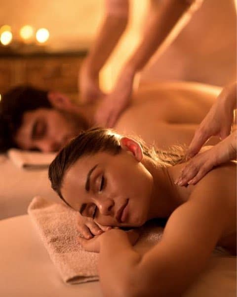 Couple Massage Standard 90min - $180